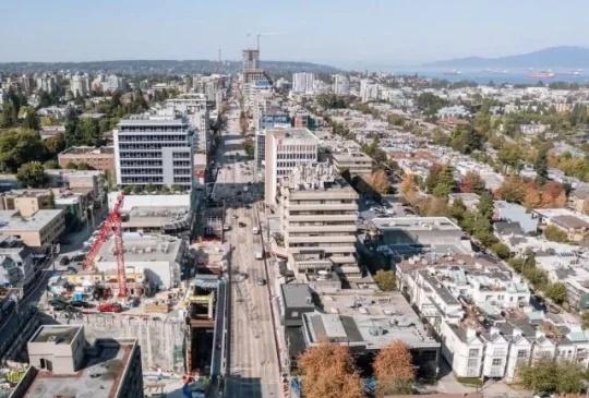 温哥华地铁沿线大改革4292地块重新分区
温哥华市议会周二做出了一个重大决定，一