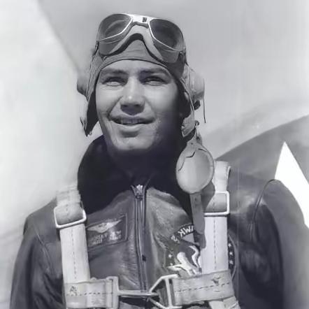 1945年5月，空袭日本本土的十几名美军飞行员被日军抓获，日酋横山勇下令处死其中