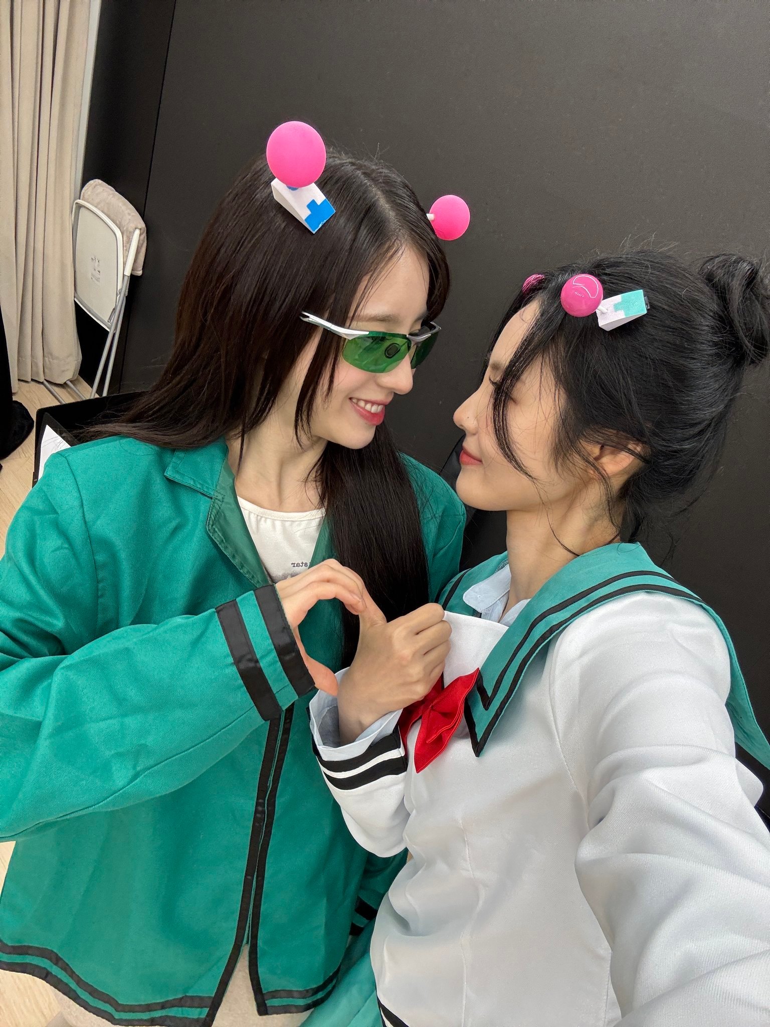 250712🫧heejin田姬振 Heejin Sol 的自拍照公开♡ ​​​