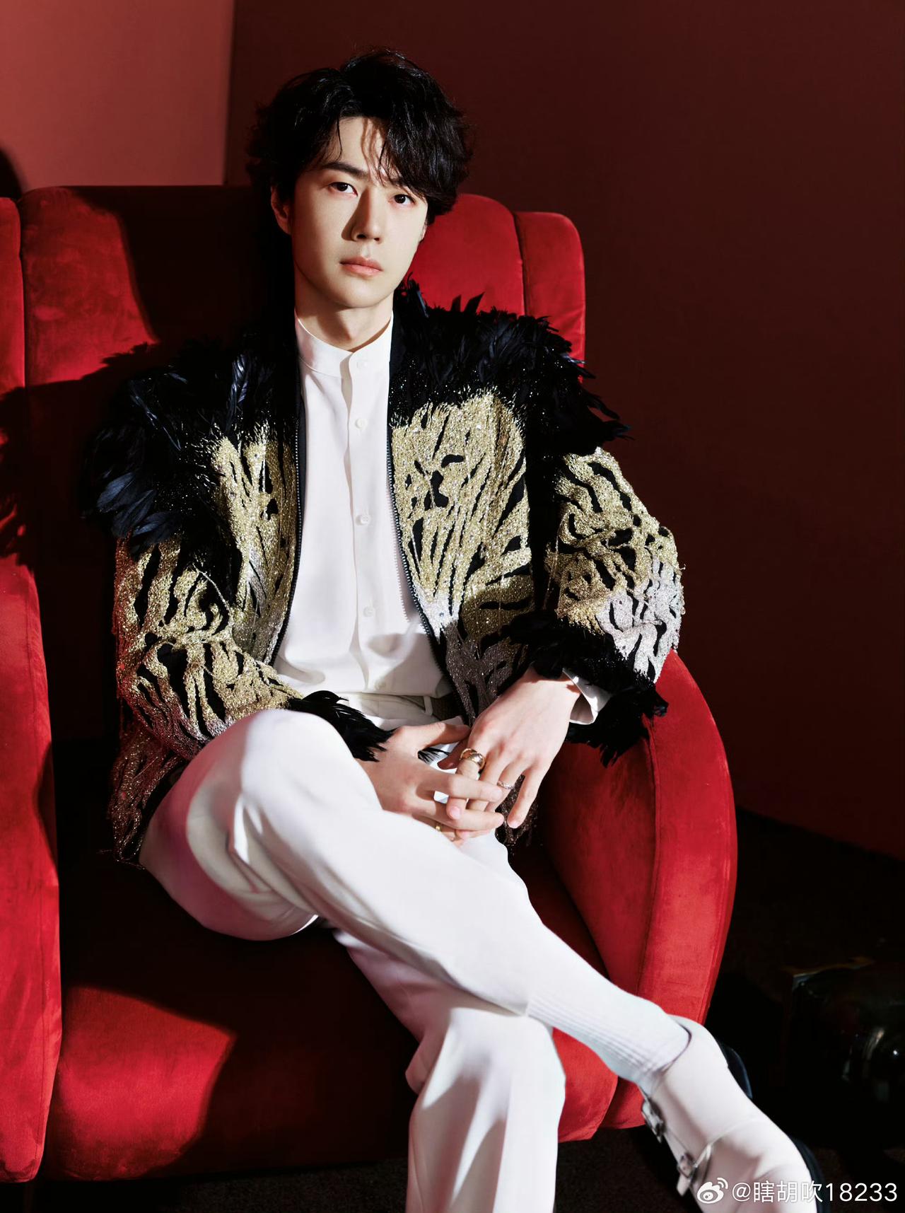 造谣也造点靠谱的，
王一博一个沉默，爱好攀岩的人，
说他嘴别人，我真的不信啊！