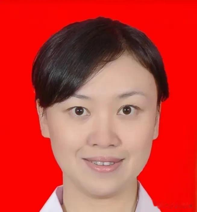 突发，雅安市中医医院副院长谭慧突然被纪委监委调查组带走，紧接着通报其涉嫌严重违纪