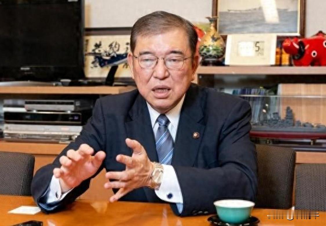 ‌侵略者思维！石破茂直言想在美国建立日本基地。

石破茂他认为这一举措有助于加强