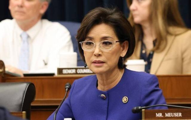 美国众议员金映玉提“吓阻法案”，叫嚣解放军攻台将遭毁灭性制裁。美国联邦众议院外交