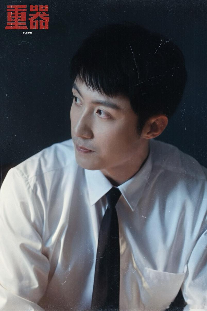 黄景瑜从文弱书生切回钮祜禄大号 钮祜禄大号这个梗真的玩得恰到好处，不是黑化复仇，