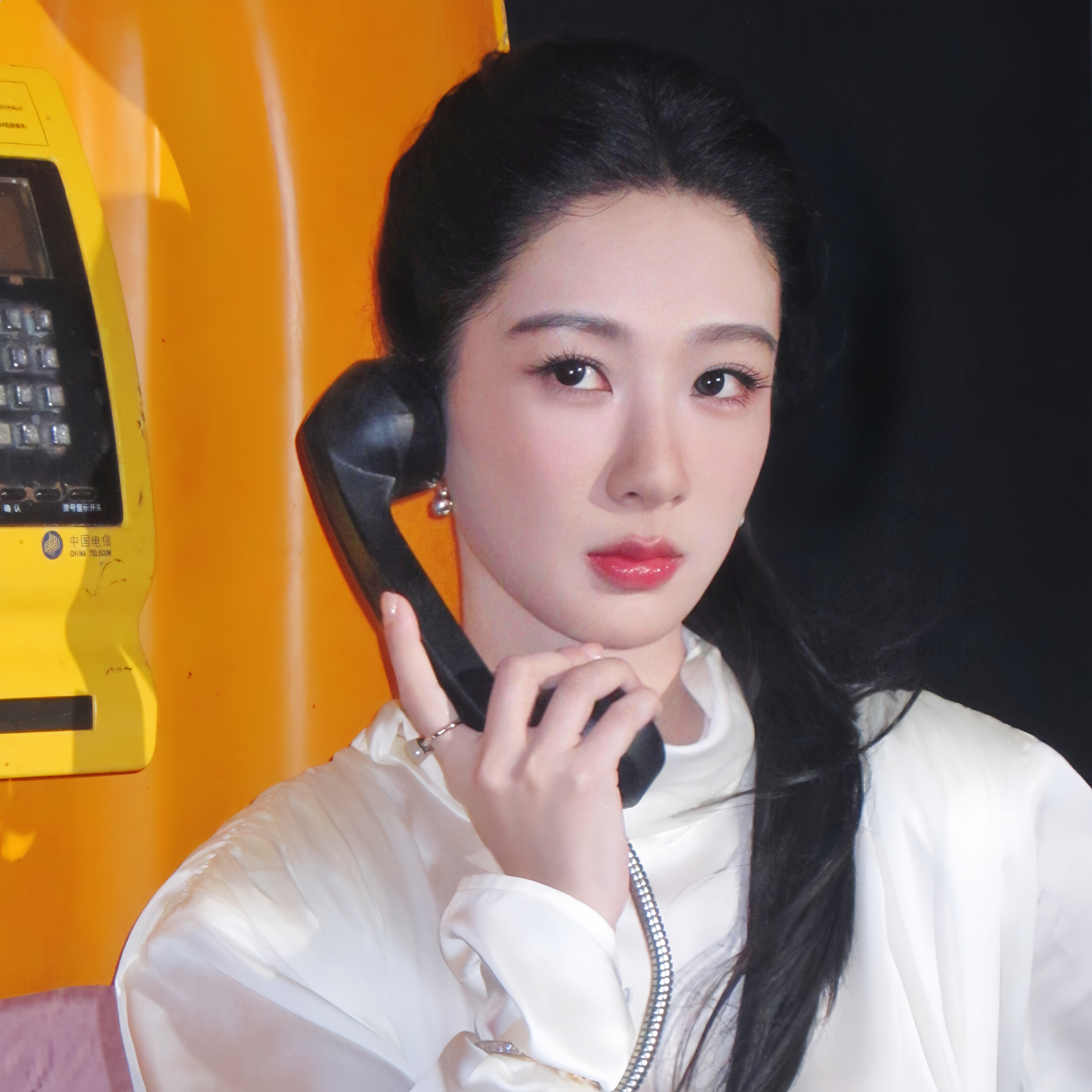 杨紫 哈喽📞 泥嚎👋 我是视后杨紫