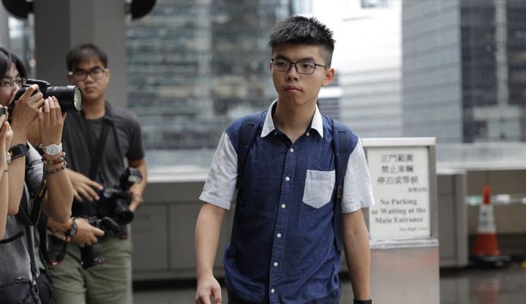 29岁的黄之锋，原本距离预计获释时间已经不远。按照此前安排，他预计在2027年1