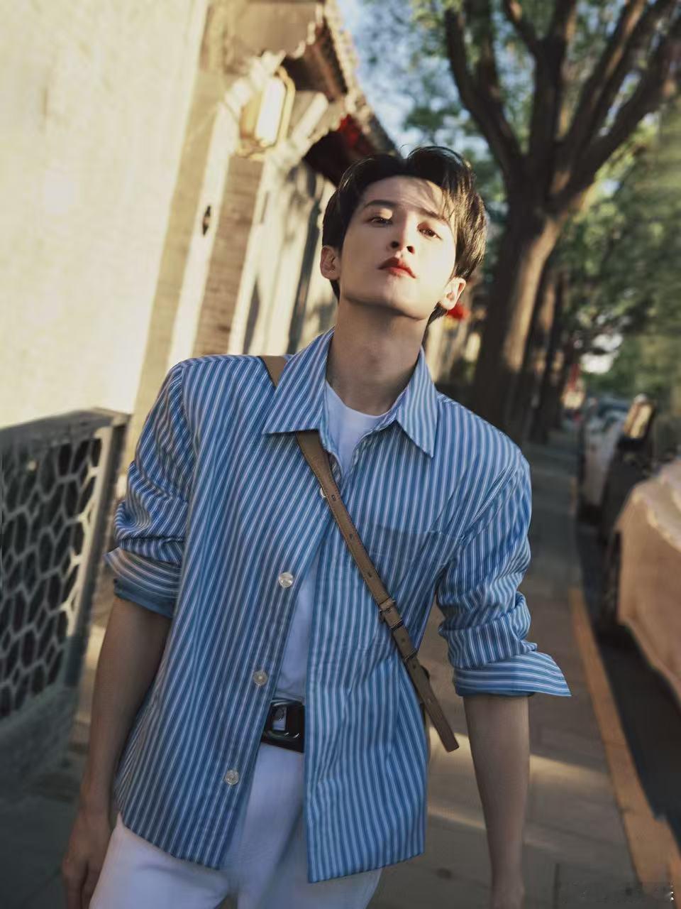 檀健次新剧脆皮体质配strong的嘴 看爱情有烟火这段健身戏份直接笑麻，李亦非看