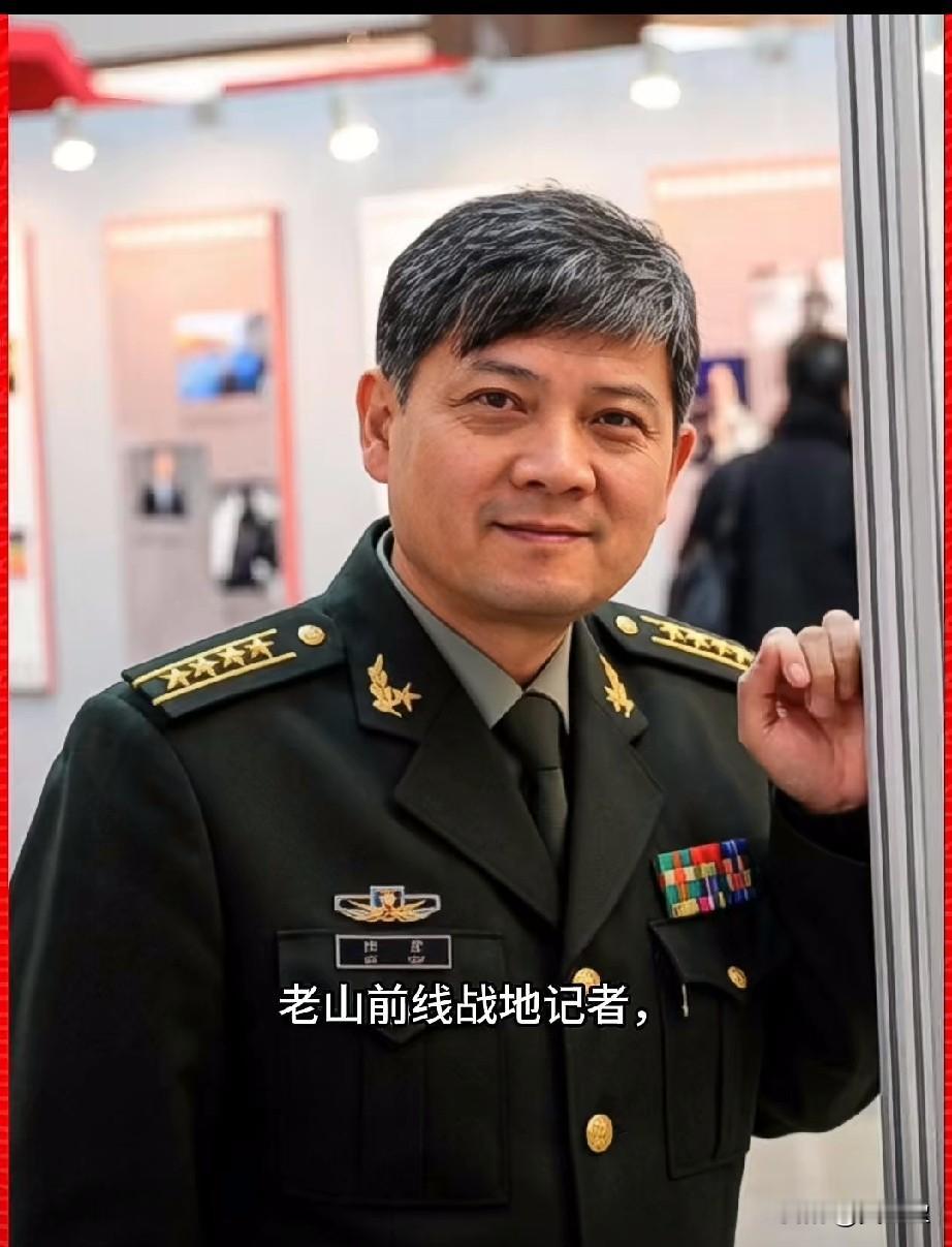 柳军，参战老兵
老山前线战地记者
他不仅是摄影记者，还和战友冒险抵近敌阵侦察进攻