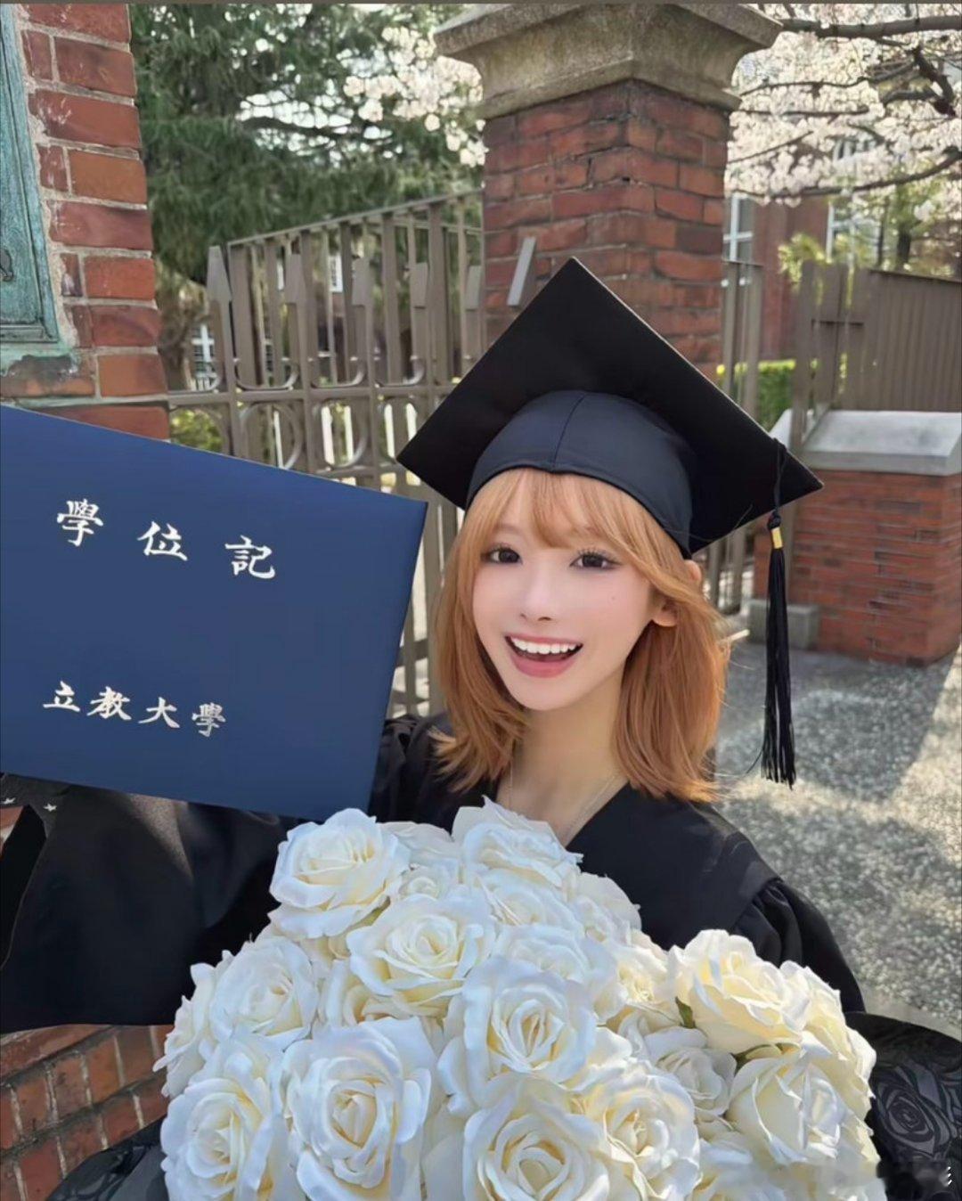 直播自杀日本女网红已身亡热点解读 《慎言》原来是个日本女人，花样年华就这样结束了