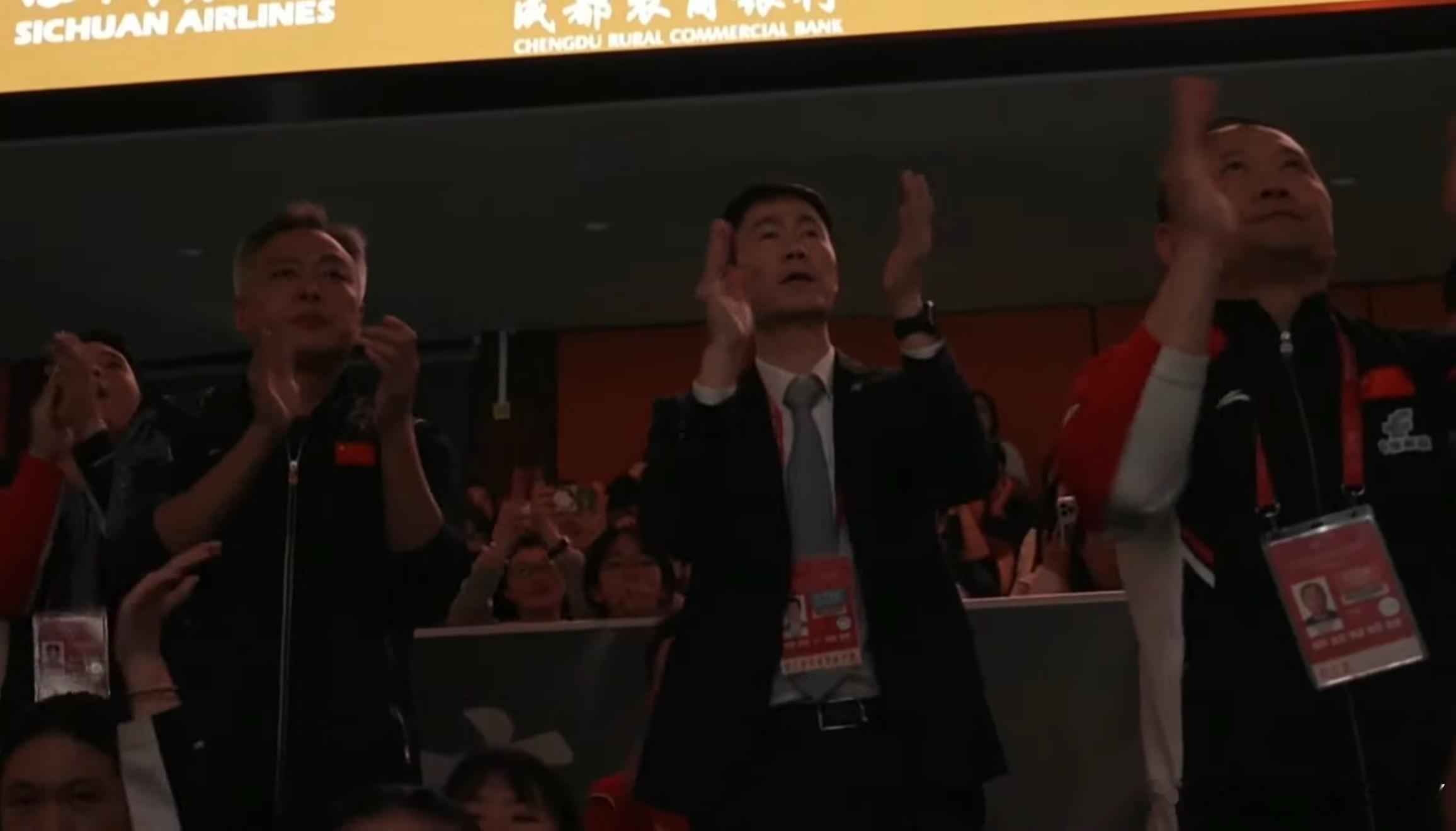 林诗栋1-1张本智和中国7-1日本领导好激动哦 我CP还没到？ 