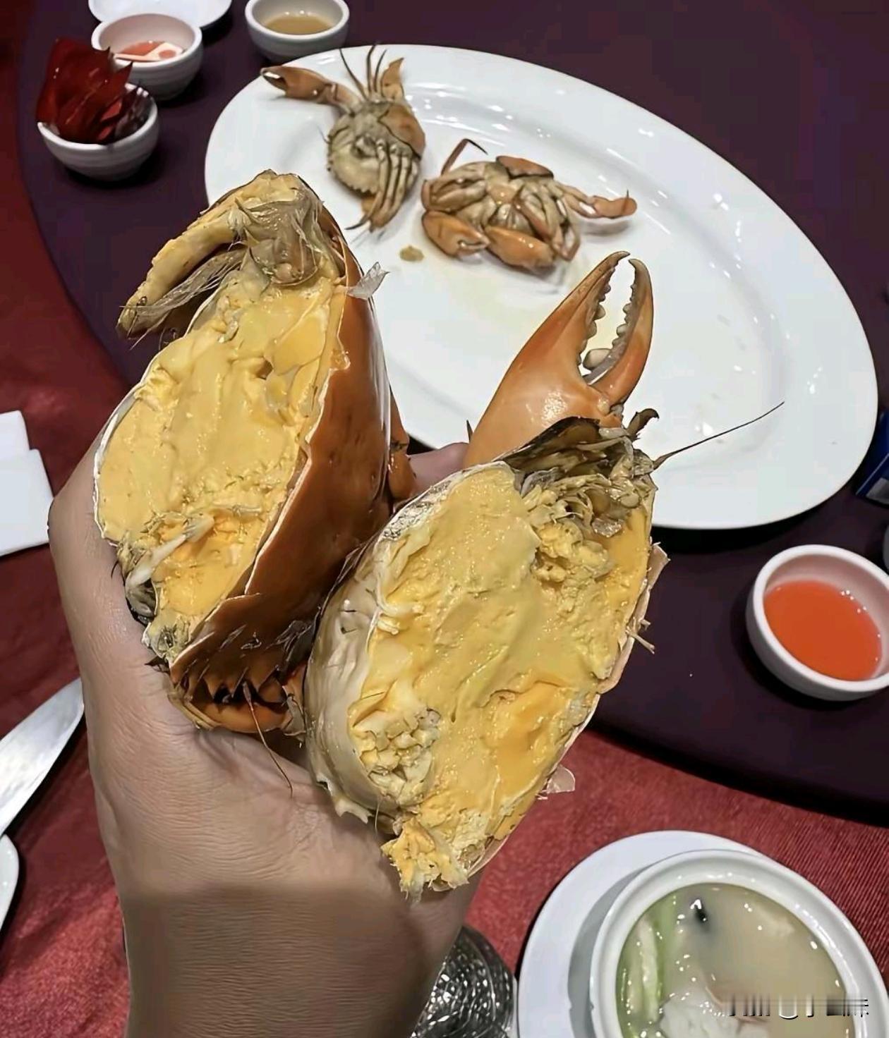 这只蟹的蟹膏怎么说？