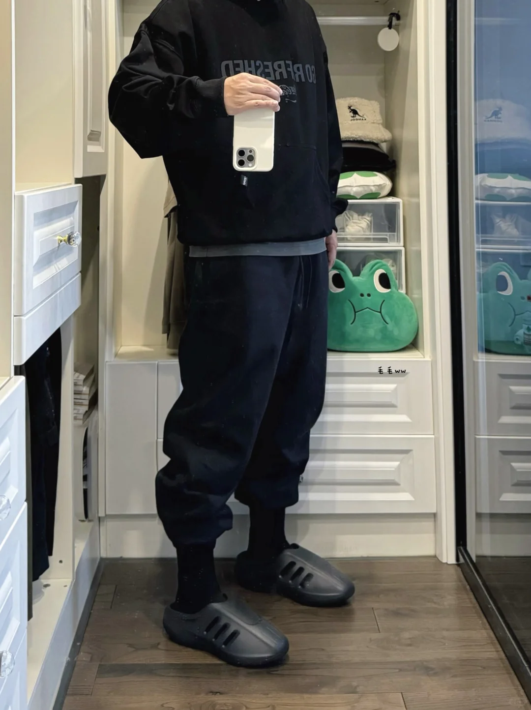 卫衣卫裤｜黑色系穿搭