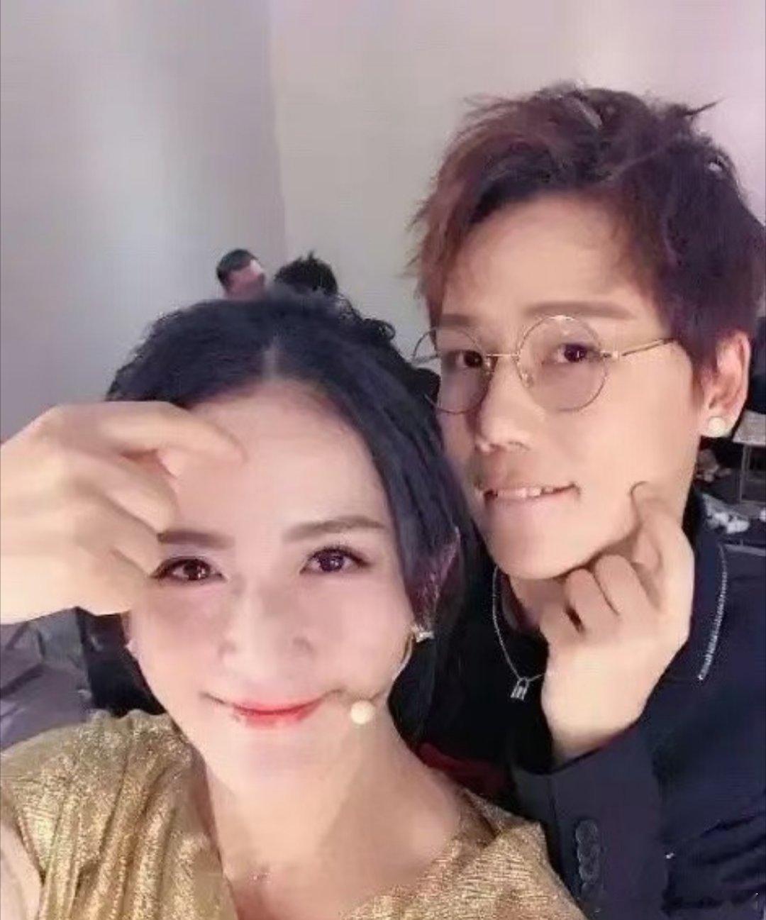 刘维 谢娜我永远的师父谢娜和刘维两人的师徒虽然没有经常提出来，但是这个刘维对谢娜