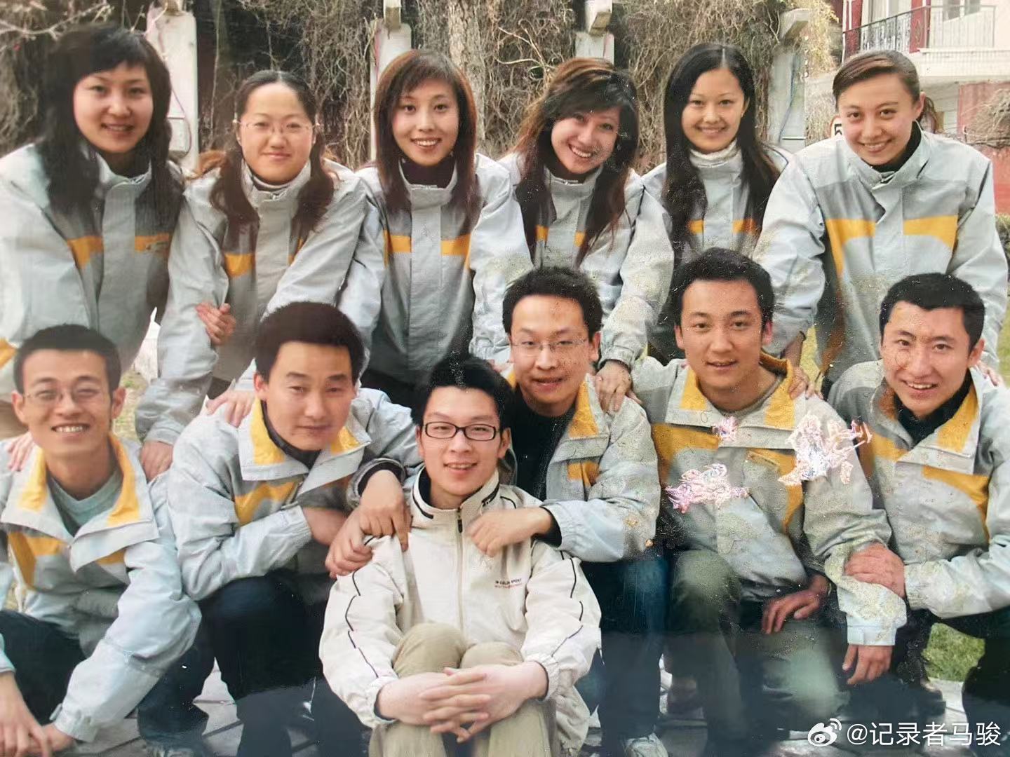 生活是由时间组成的。20年，弹指一挥间。好梦~~~ ​​​