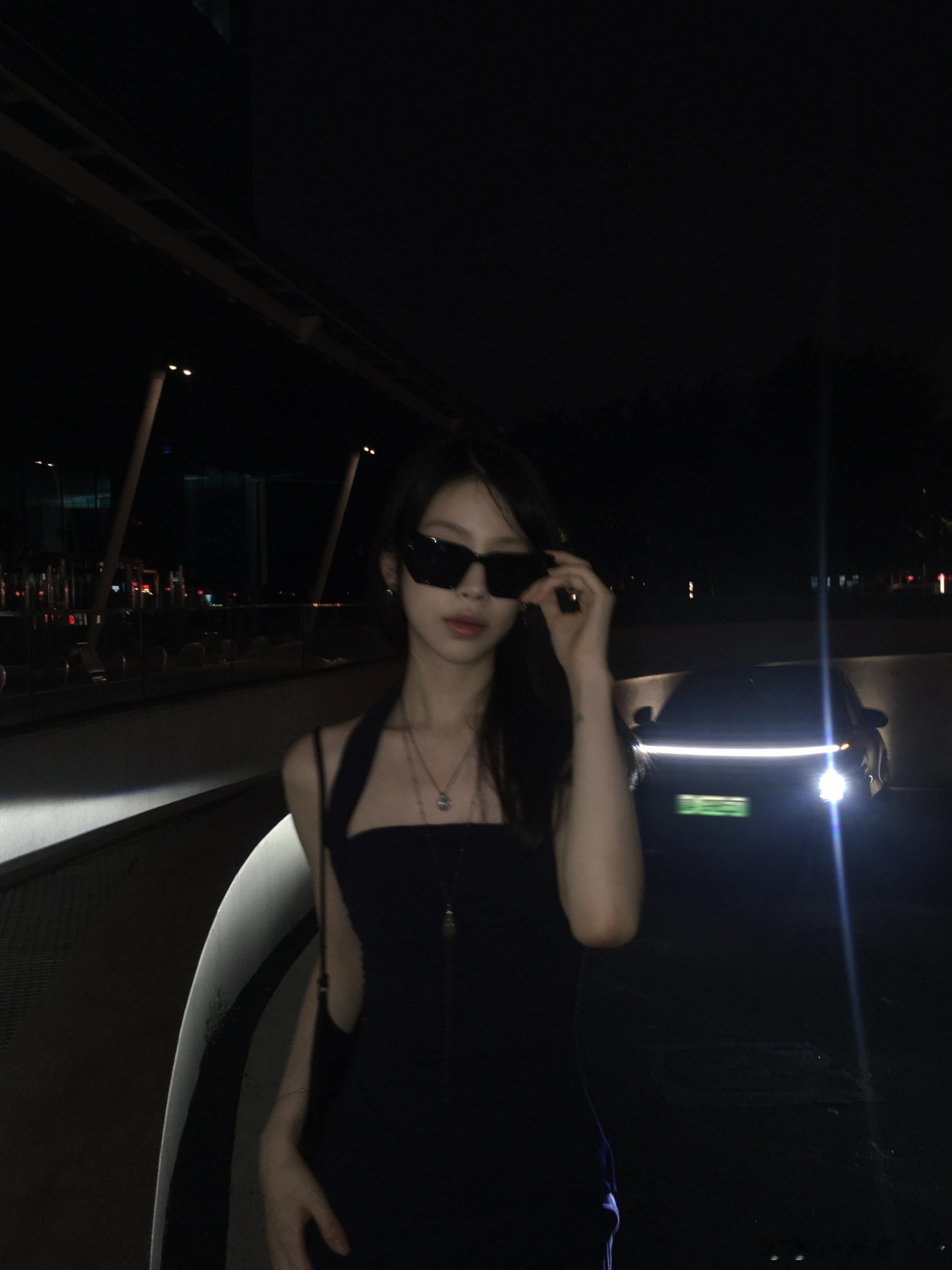 lmr刘梦芮萧靖琳lmr刘梦芮窈窈有期借着你的光去发散光𝑩𝒚 𝒚𝒐𝒖?