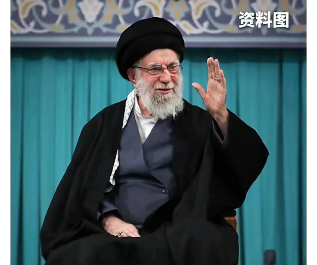 只能说伊朗高层对美西方的幻想太多了！！！

CNN报道了哈梅内伊被袭击的具体情况