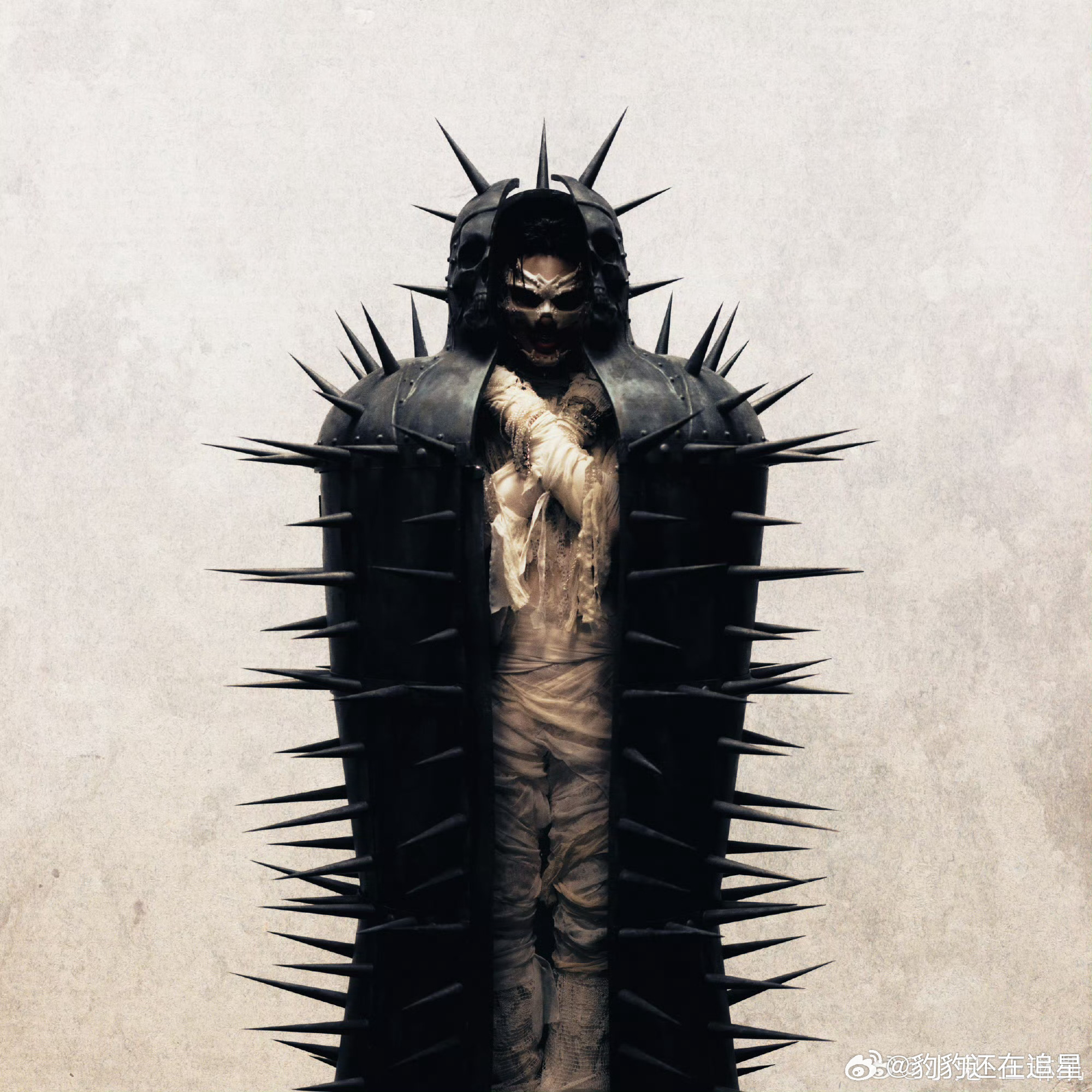 小鬼杀疯了！新专主打曲《Saturday Night》正式上线，电子节奏+拽酷腔