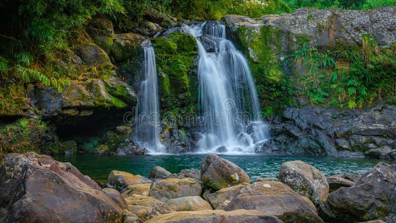 老妻少夫各心算

浅谈个人对老妻少夫的一些看法。

买菜几分也要争
老妻出钱心在