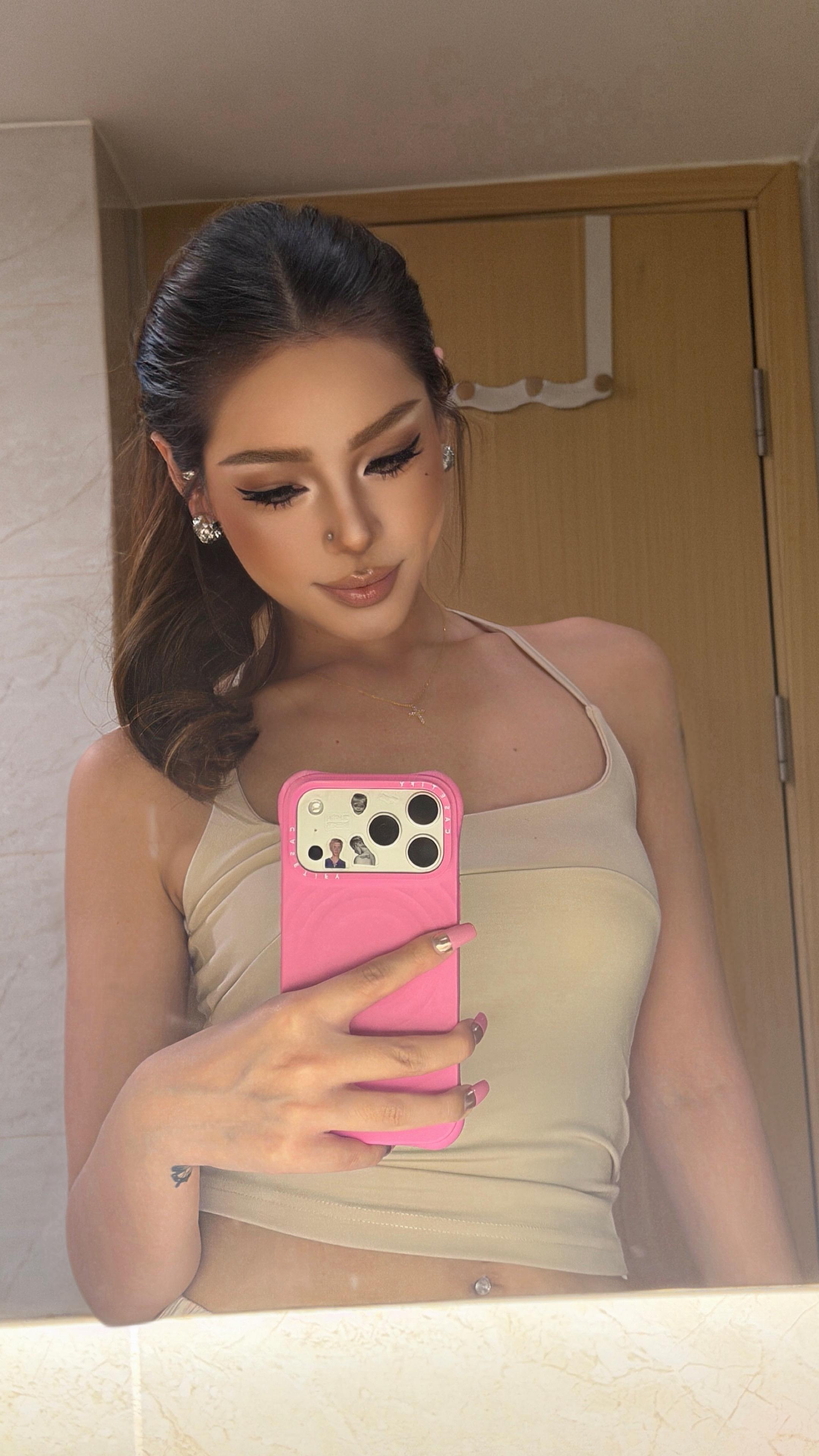 轻欧美 亚裔辣妹妆
