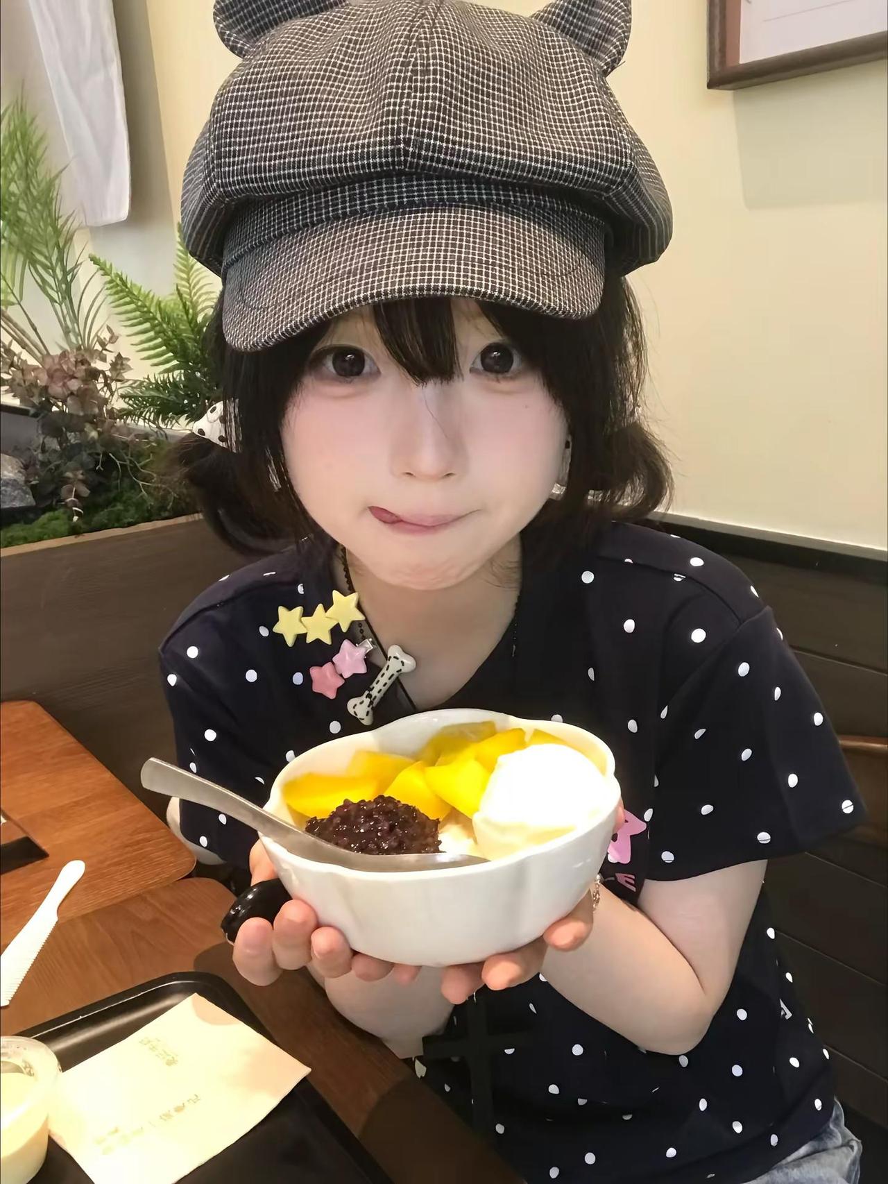 幸福的秘诀是我在沙滩捡了一颗特别好的贝壳，从此我不会再踏入沙滩日系