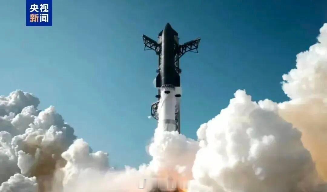 马斯克回应星舰V3首飞成功美东时间22日，美国太空探索技术公司SpaceX公司完