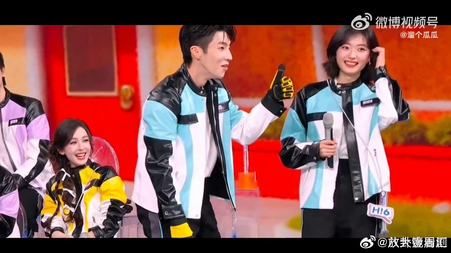 孙千高瀚宇接花孙千高瀚宇cp感 眼神一撞，氛围感直接焊死！ 