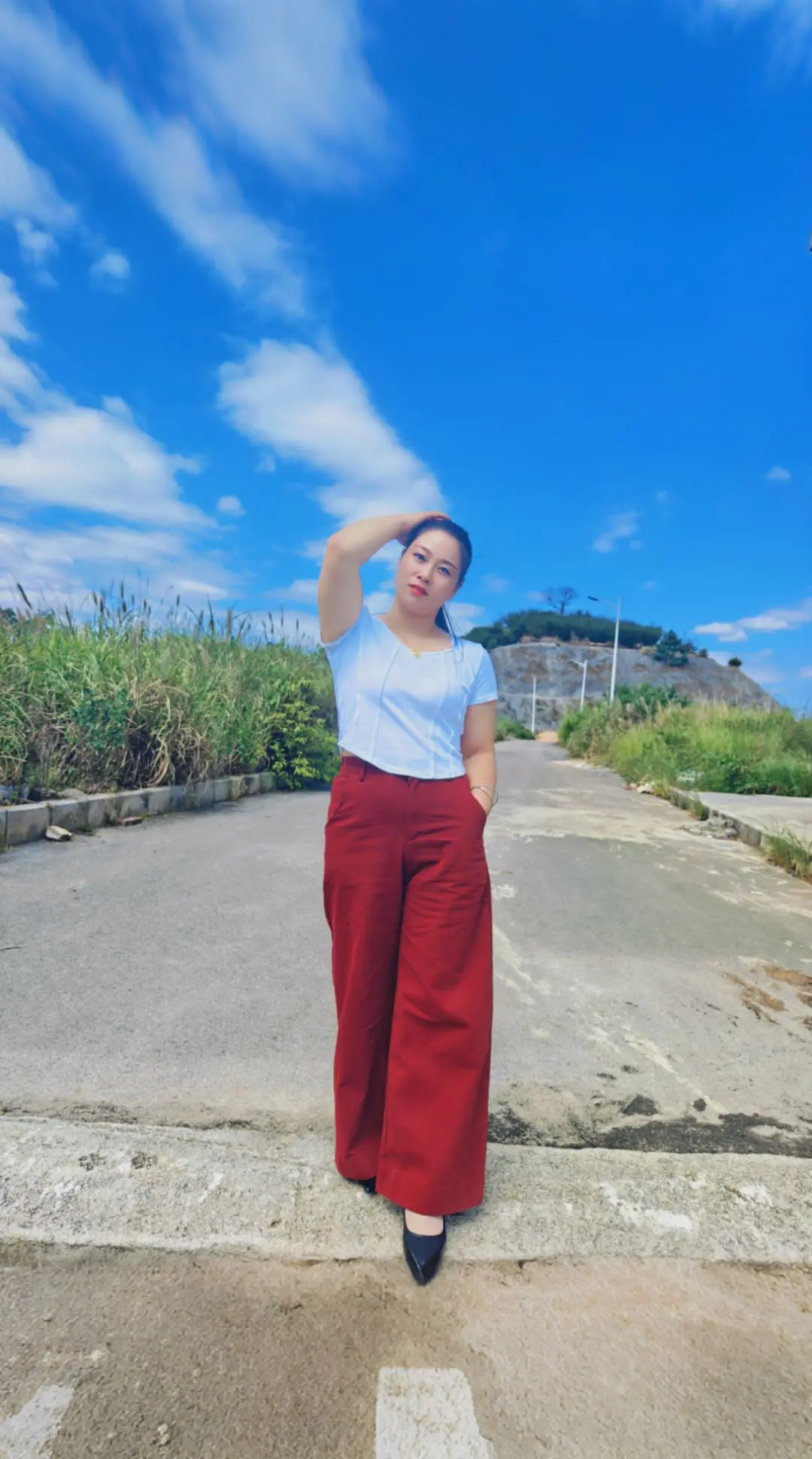 老表些快来我家玩，我回家来了勒😁😁