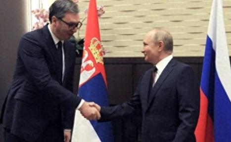 就差1天塞尔维亚当场就得断气，武契奇急吼吼找普京，啥客套话都没有，一通电话就给国