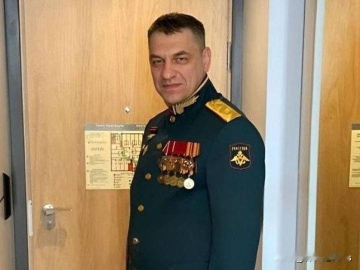 乌克兰的重大损失，俄罗斯海军副总司令苏赫拉布·艾哈迈多夫将军已被解职，因为比他更