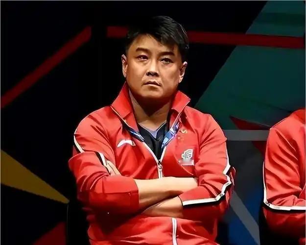 扎心！国乒男单连续三站折戟八强外，低谷期真的来了？WTT瑞典大满贯落下帷幕，国乒