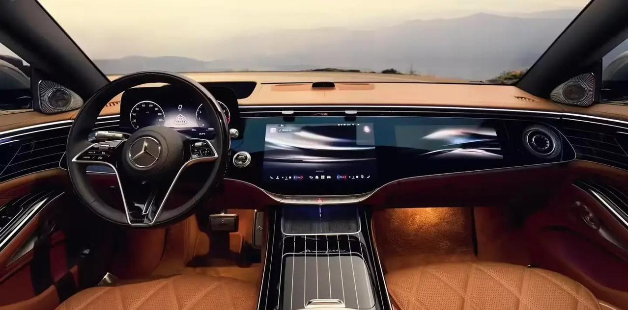 3月25日车市狂飙！7款新车集体升级，动力空间大跃进却价格纹丝不动，这反差值不值