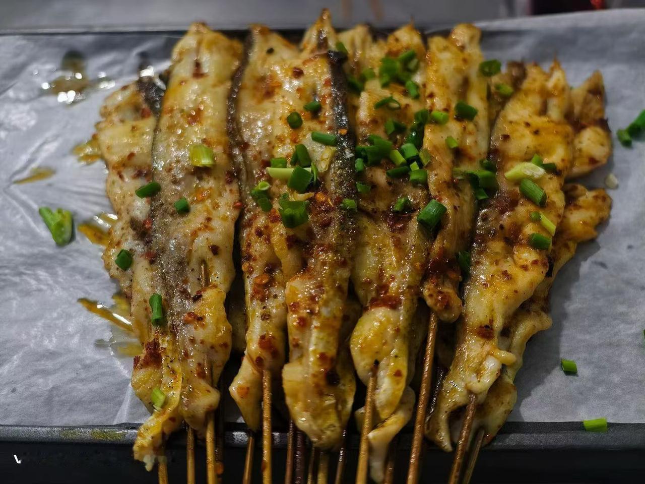 四川西昌碳火烤肉，唇齿留香，巴适得板！