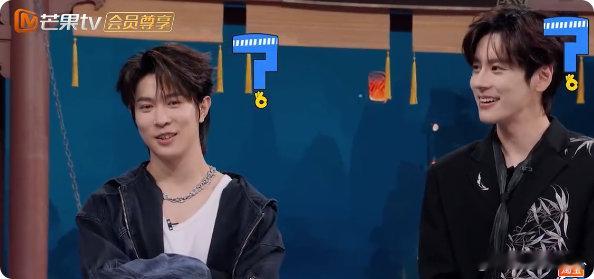 丁程鑫有福同享有难魏哲鸣当你好星期六魏哲鸣这波是纯纯的 “苦瓜担当” 吧！丁程鑫