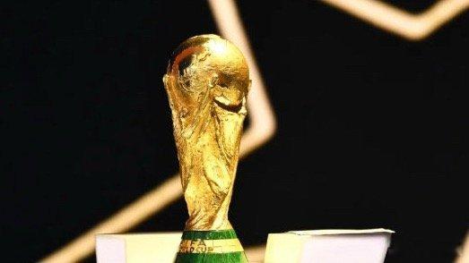 国际足联可能已经慌了 距离2026美加墨世界杯开幕只剩不到40天，中国大陆转播权
