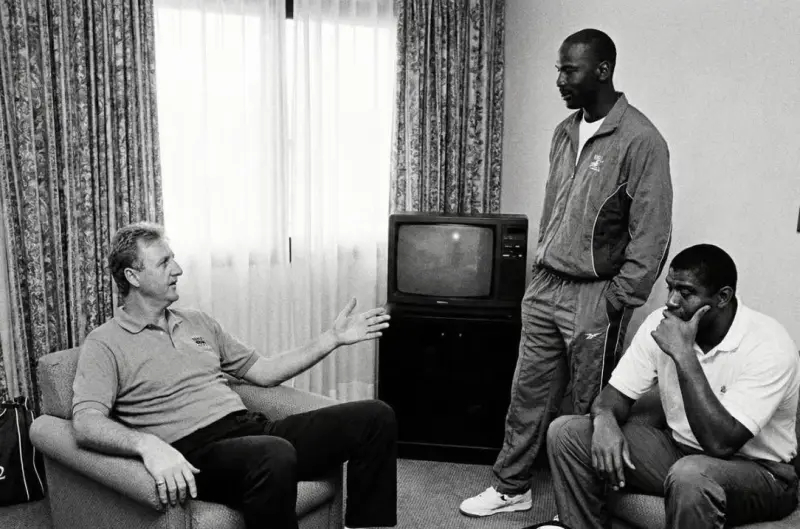 猜猜Big3在聊什么？ 