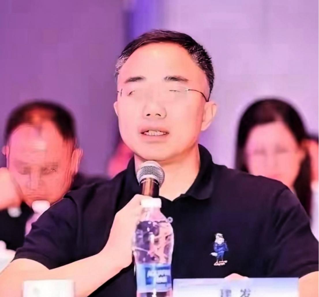 杭州这场酒局真正让人后背发凉的，不只是两名直接施害者有多恶劣，真正葬送女孩一生、