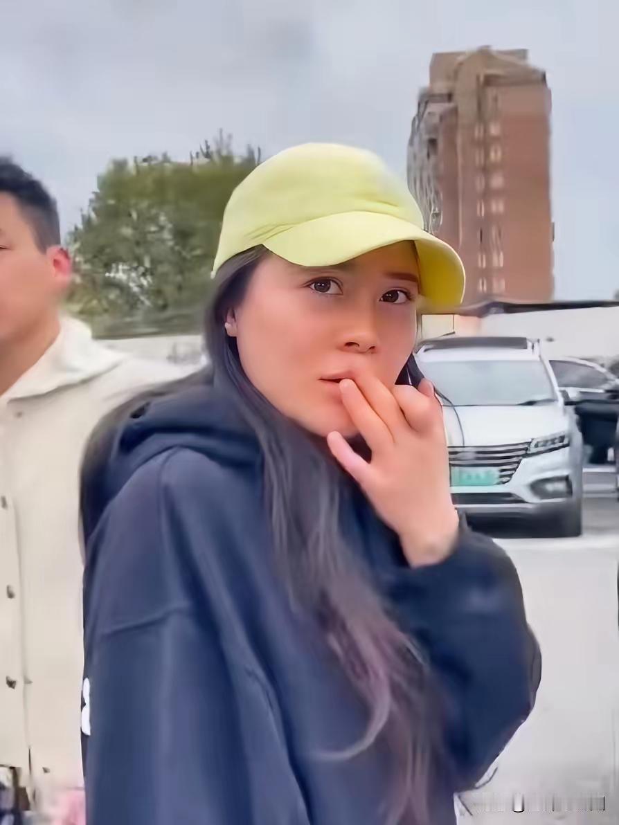 顶流律师辞职，空姐社死，停车场“偶遇”捉奸背后让人拍案叫绝的方式细节才耐人寻味