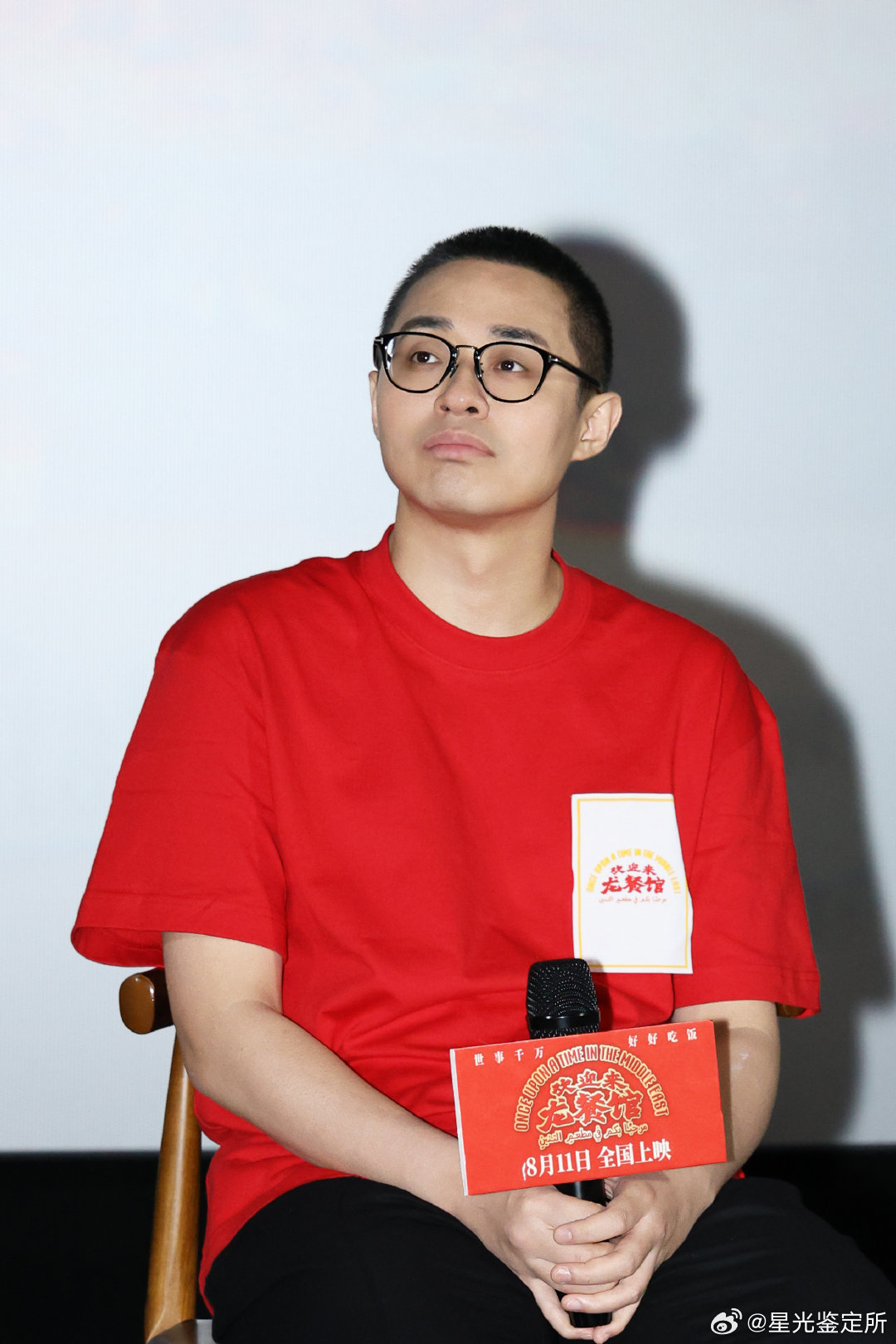 影院回应买功夫女足给龙餐馆电影票梳理完整个事件，发现有很多信息是对不上的。有网友