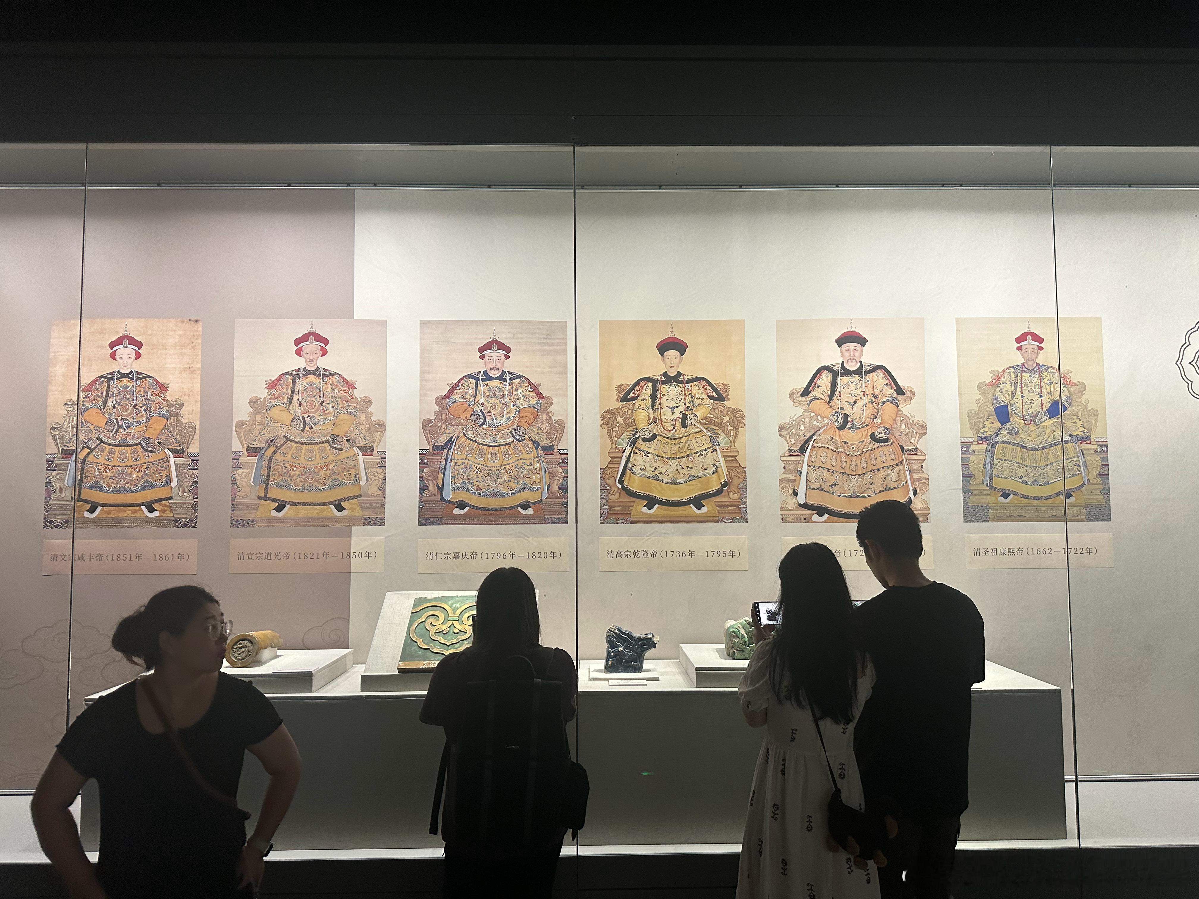 去「再现圆明园」的博展，有幸见到十二铜首中的四枚真品，当年遗失十二尊，至今归国七