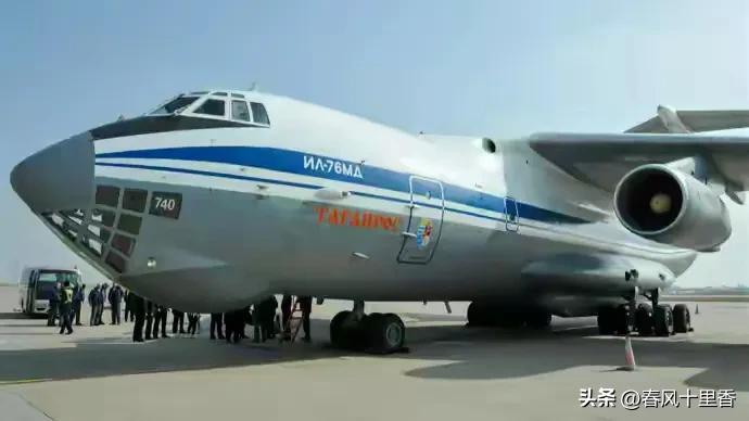 美方最近又有新发现，称一架与瓦格纳有关的俄伊尔 - 76 运输机在委内瑞拉降落。