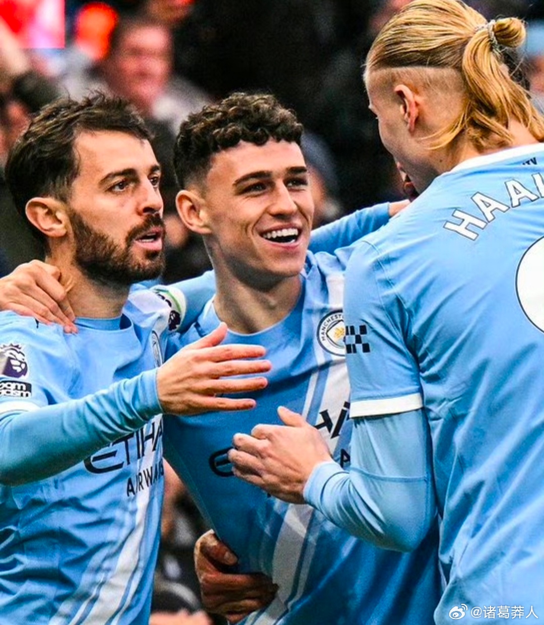 福登状态低迷，哈兰德硬仗疲软，曼城两大球星面临质疑曼城欧冠不敌皇马，队内两位重要