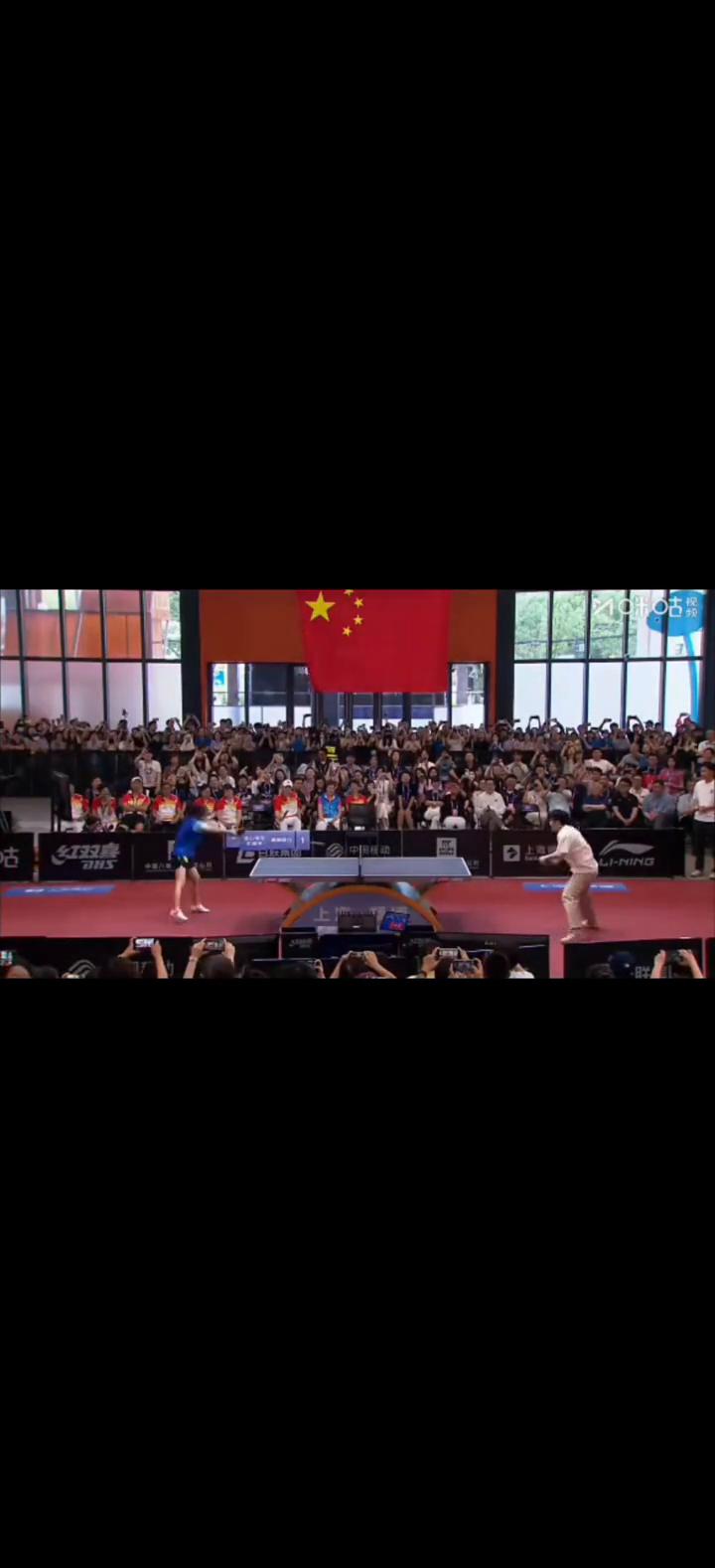 队友们，现在都是在给小春出各种各样的主意，双方都是非常有机会节奏，真的是。