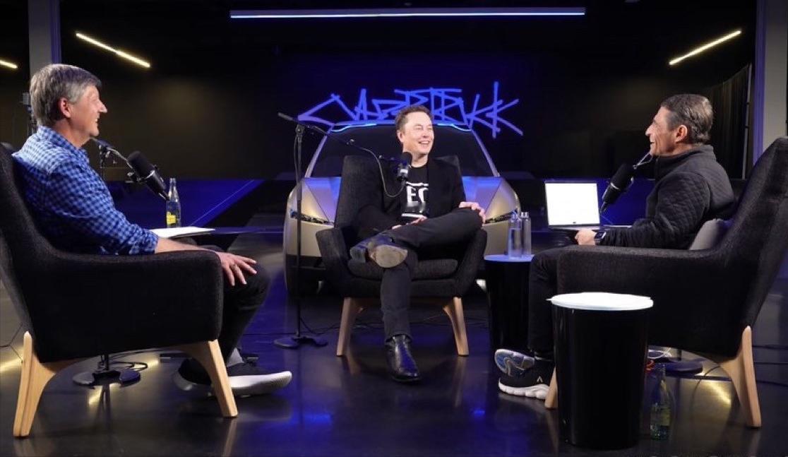 马斯克2026年接受的第一个Podcast专访，谈论中国：

“看起来中国几乎会