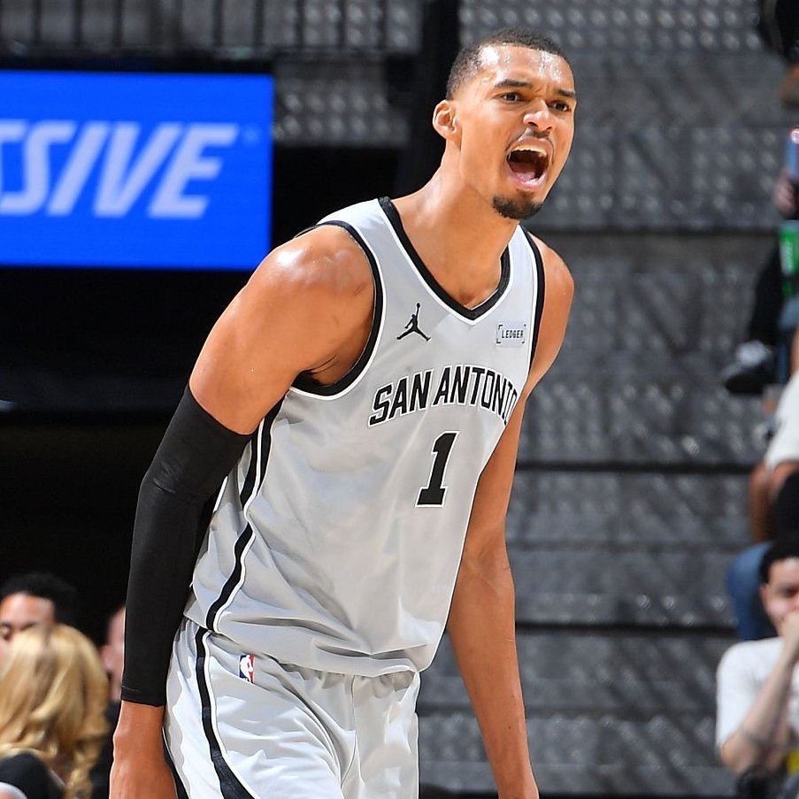 丹·帕特里克：“你能想象文班亚马参加1对1单挑赛吗？”麦迪：“直接把奖杯颁给他吧