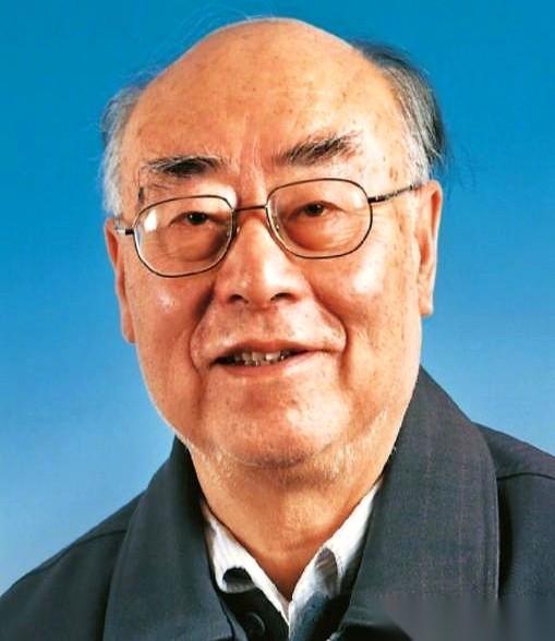 美国人查了整整20年，死活想不通一件事：
当年的中国穷得叮当响，原子弹才响了三年