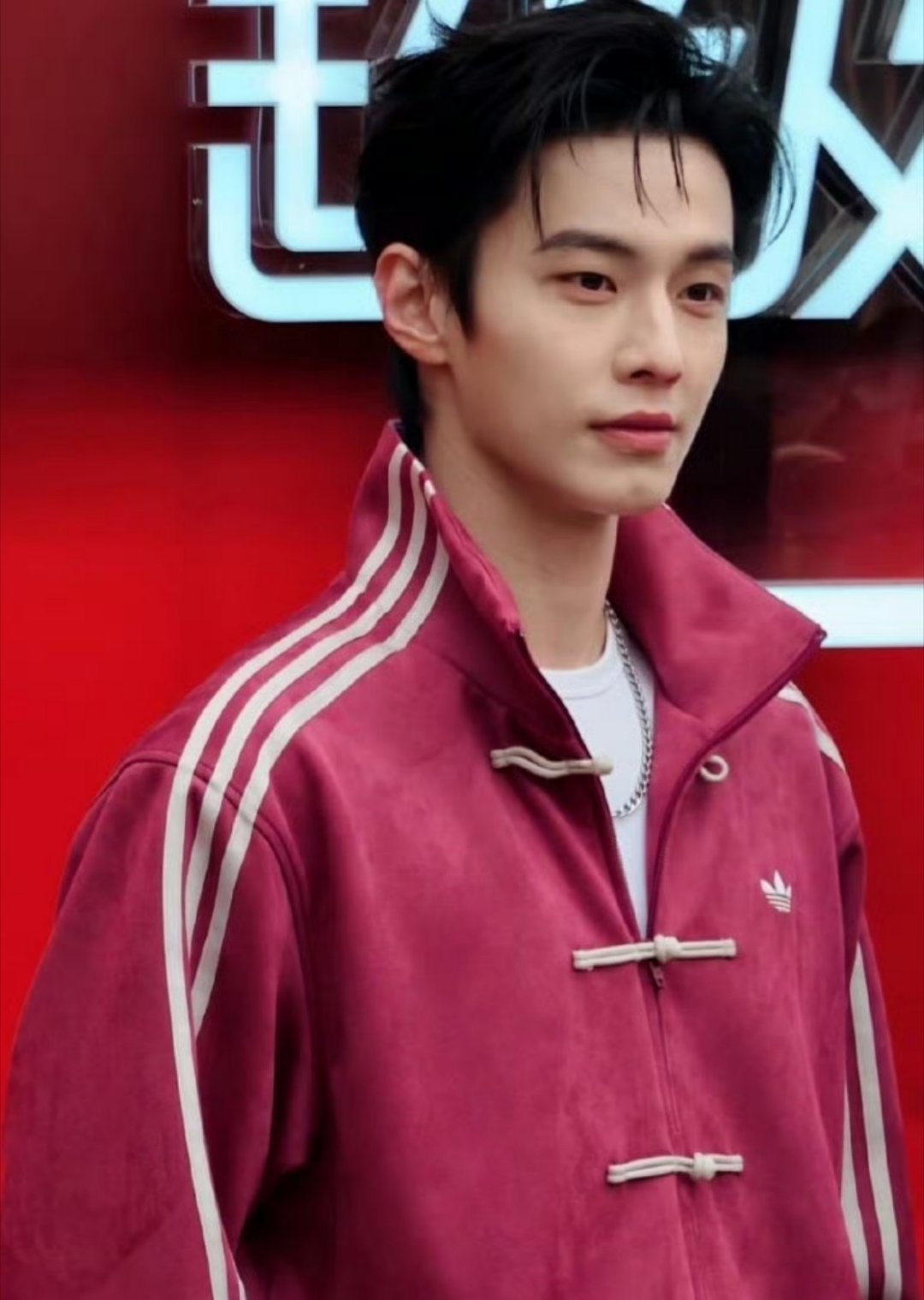 侯明昊、陈哲远、何与，原相机下的男明星今日活动生图