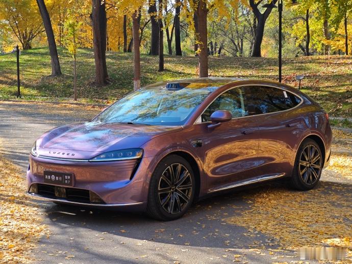 智界R7大定超58000台 纯电版上市才3个月，全系大定已经超过58000台，这