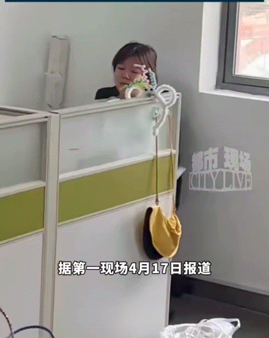 太负责了！深圳一小学数学老师，在改完几个学生的数学作业后，因为之前就已经指导过多