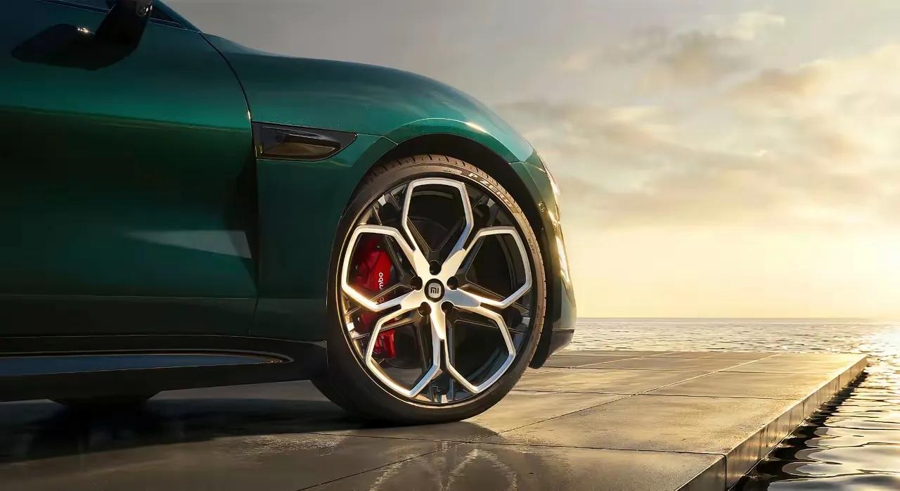 弄一个新名字就是自己的，不如就叫保时绿，或者法拉绿。