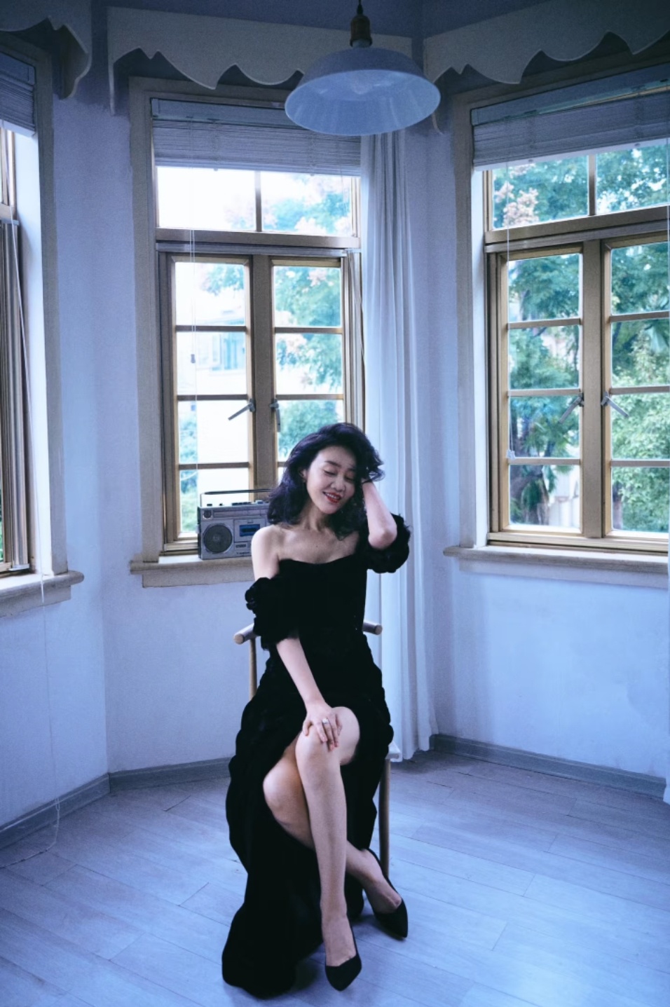 闫妮近期状态闫妮中国影视之夜红毯生图复古风美人我妈咪闫妮简直手拿把掐🤏🏻 